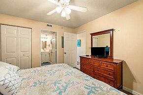 Pelican Beach 0602 1 Bedroom Condo