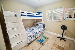 Charming Coastal Retreat Steps From Beach 3 Bedroom Home