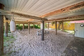 Charming Coastal Retreat Steps From Beach 3 Bedroom Home