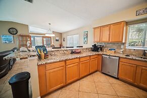 Charming Coastal Retreat Steps From Beach 3 Bedroom Home