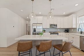 Periwinkle Sky 3 Bedroom Condo