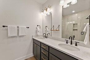 Periwinkle Sky 3 Bedroom Condo