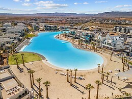 Periwinkle Sky 3 Bedroom Condo