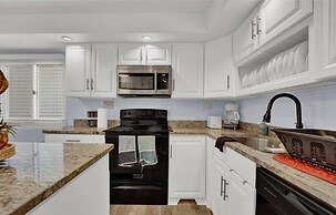 Pinnacle Port Penthouse #29 2 Bedroom Condo