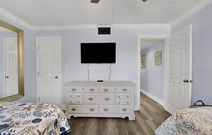 Pinnacle Port Penthouse #29 2 Bedroom Condo