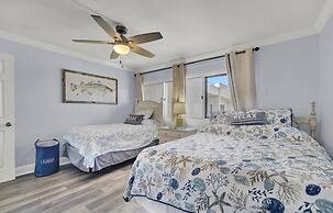 Pinnacle Port Penthouse #29 2 Bedroom Condo