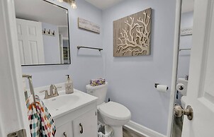 Pinnacle Port Penthouse #29 2 Bedroom Condo