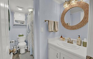 Pinnacle Port Penthouse #29 2 Bedroom Condo