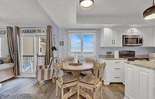 Pinnacle Port Penthouse #29 2 Bedroom Condo