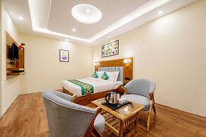 Treebo Premium Takeys