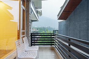 Treebo Premium Takeys