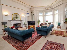 Ismay Lounge Apartment- Titanic Interest Beach View