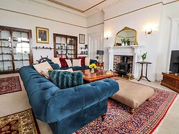 Ismay Lounge Apartment- Titanic Interest Beach View