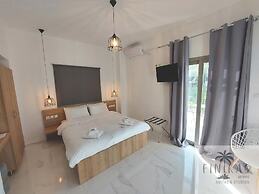 Finikas Suites & Apartments by Airstay
