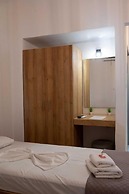 Finikas Suites & Apartments by Airstay