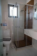 Finikas Suites & Apartments by Airstay