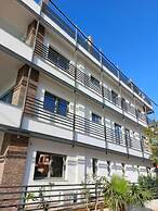 Finikas Suites & Apartments by Airstay