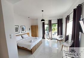 Finikas Suites & Apartments by Airstay