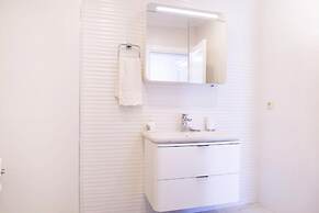 BD4140 by İmportant Group Travel