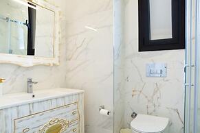 BD4140 by İmportant Group Travel