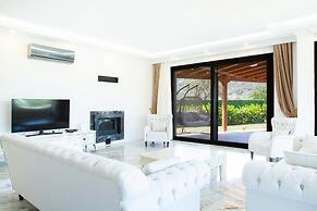 BD4140 by İmportant Group Travel