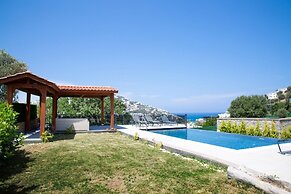 BD4140 by İmportant Group Travel