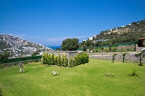 BD4140 by İmportant Group Travel