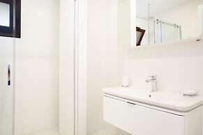 BD4140 by İmportant Group Travel