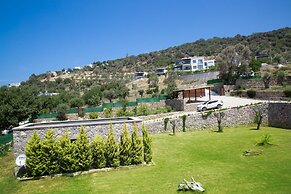 BD4140 by İmportant Group Travel