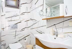 BD4140 by İmportant Group Travel