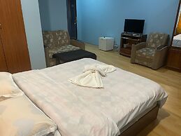 Batumi Hotel770