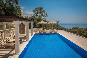 Elysium Living Parga