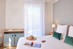 Quality Suites Cherbourg