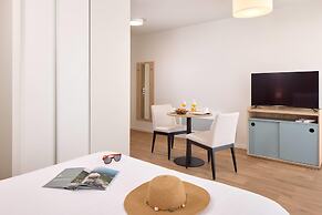 Quality Suites Cherbourg