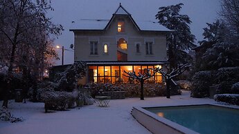 Hôtel L'Orée du Parc