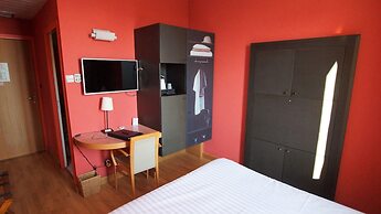 Hôtel L'Orée du Parc