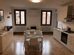 CASA REGINI