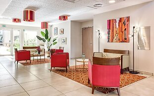 Quality Suites Perpignan Prestige