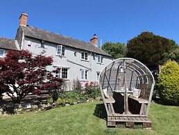 The Spyway Inn