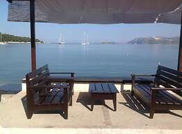 Wonderful Apartment Biserka Near the Beach
