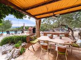 Holiday Home House of the Sun
