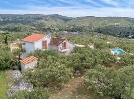 Holiday Home House of the Sun