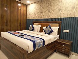 Angel Pink Residency