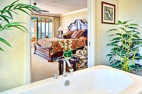 KBM Resorts Free CAR Honua Kai Hokulani Oceanfront 3-bedroom Condo, Pr