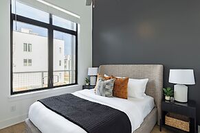 The Heights by AvantStay – Modern Condo Minutes from Broadway