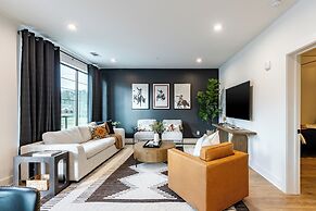 The Heights by AvantStay – Modern Condo Minutes from Broadway