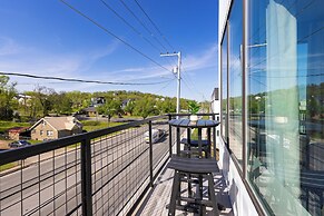 The Heights by AvantStay – Modern Condo Minutes from Broadway