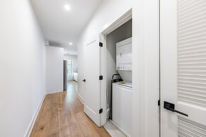 The Heights by AvantStay – Modern Condo Minutes from Broadway