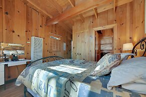 Kit Carson Lodge