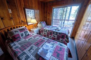 Kit Carson Lodge